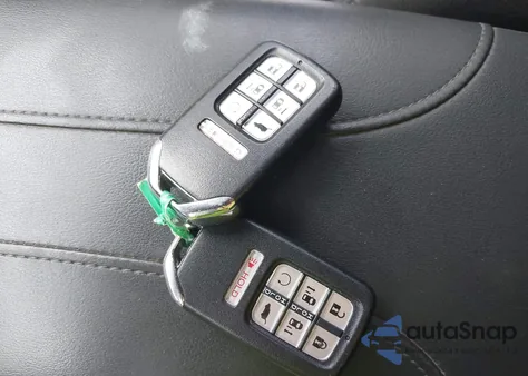 2019 Honda Odyssey Ex-L z USA, uszkodzony, nr VIN 5FNRL6H73KB122942